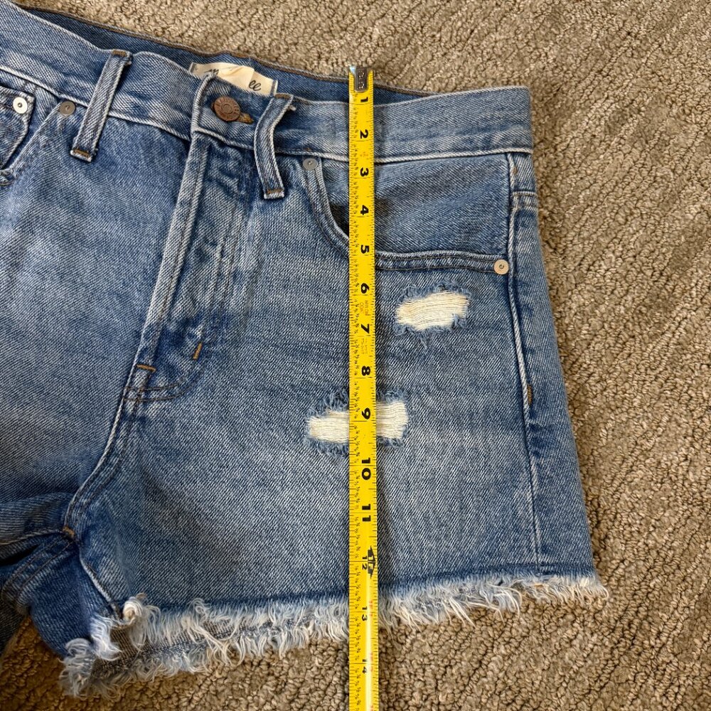 Madewell Women's Denim Jean Shorts Distressed High-Rise Relaxed Frayed Size 27 - Picture 10 of 11